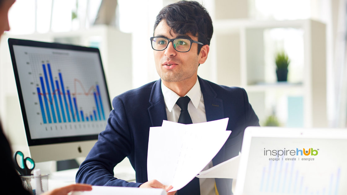 5 management consultants small businesses should follow on LinkedIn to grow. | InspireHUB